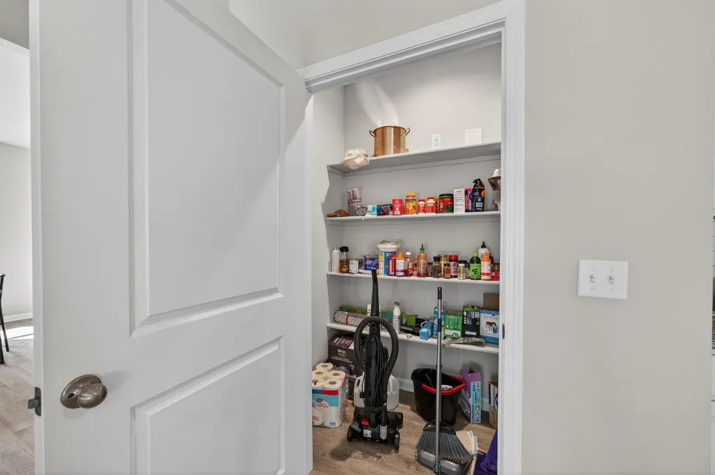 1604 Casey Circle Newton KS 67114
