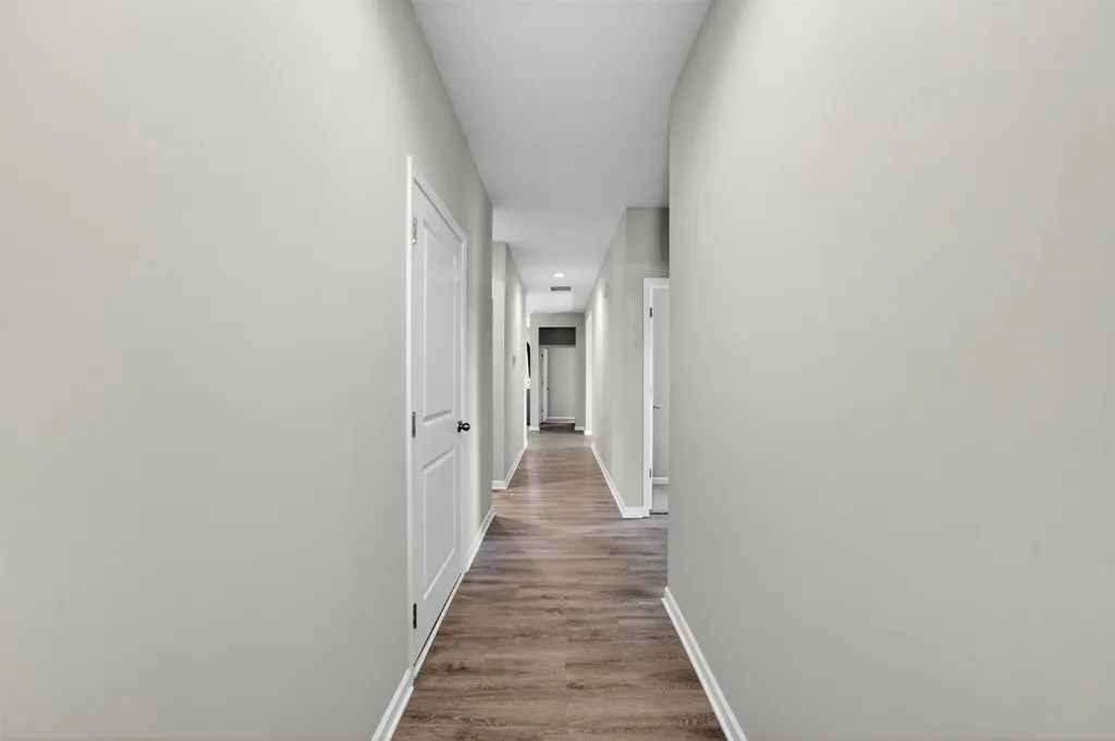 1604 Casey Circle Newton KS 67114