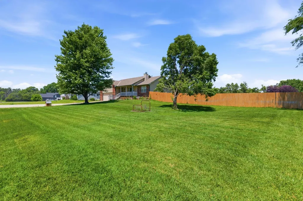 400 E Gordon Bennett Drive Haysville KS 67060