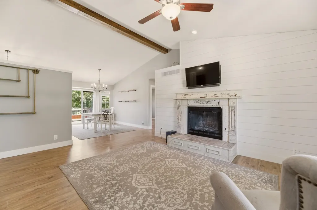 400 E Gordon Bennett Drive Haysville KS 67060