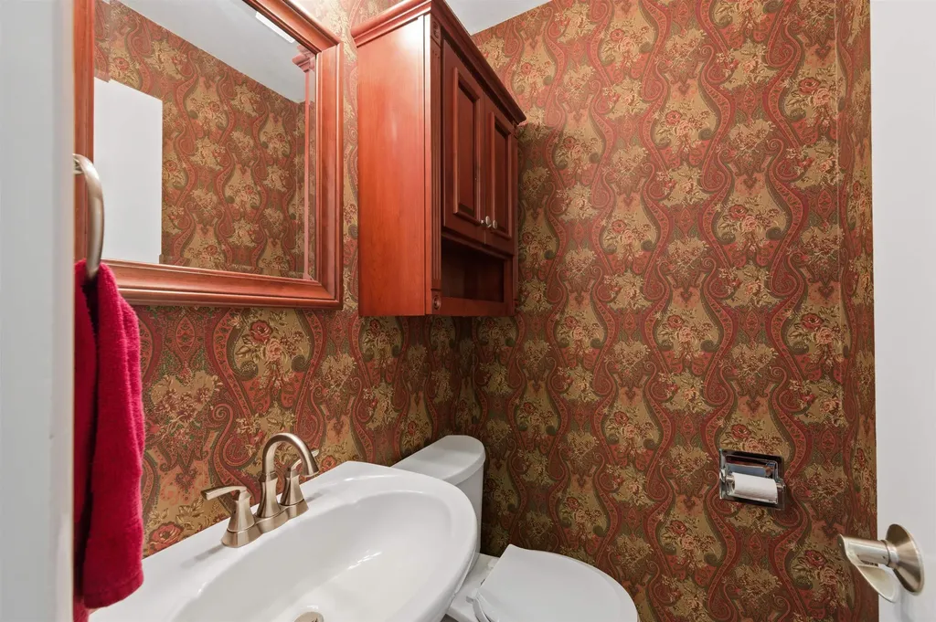 262 S Bonnie Brae Wichita KS 67207