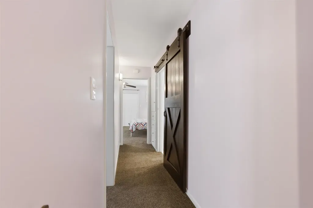 262 S Bonnie Brae Wichita KS 67207