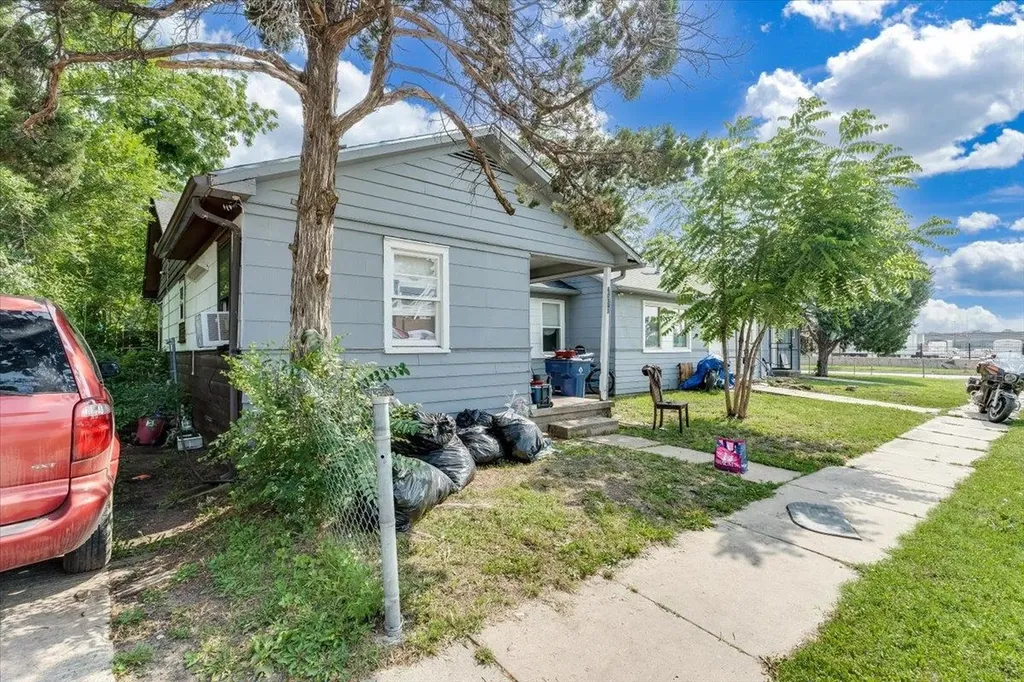2001 E Elm Street Wichita KS 67214