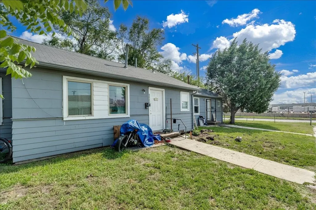 2001 E Elm Street Wichita KS 67214