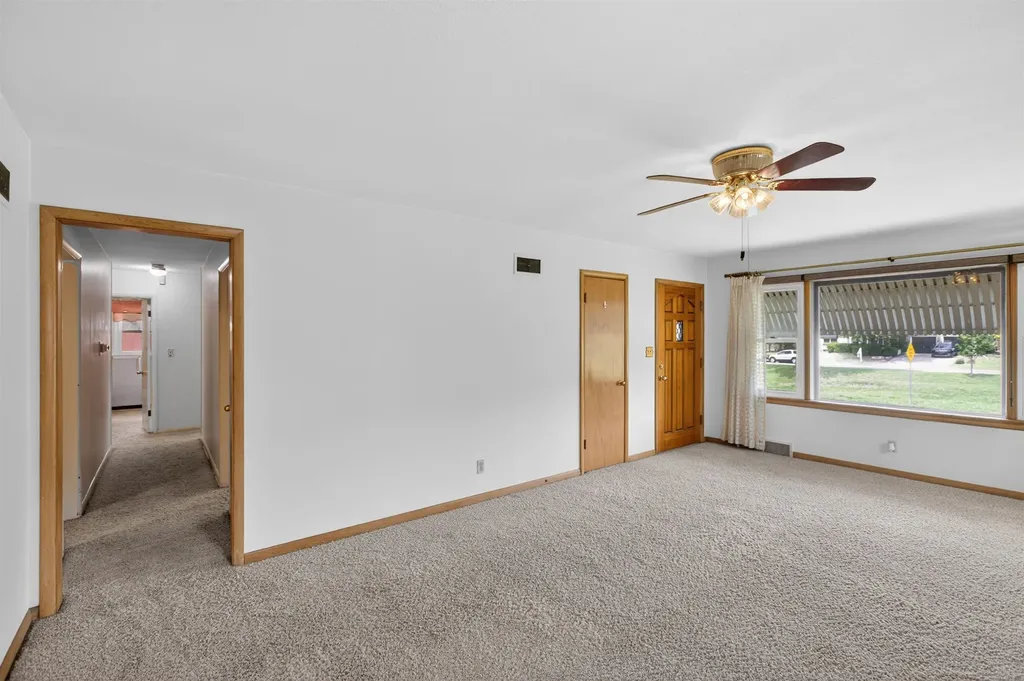 744 S Fabrique Drive Wichita KS 67218