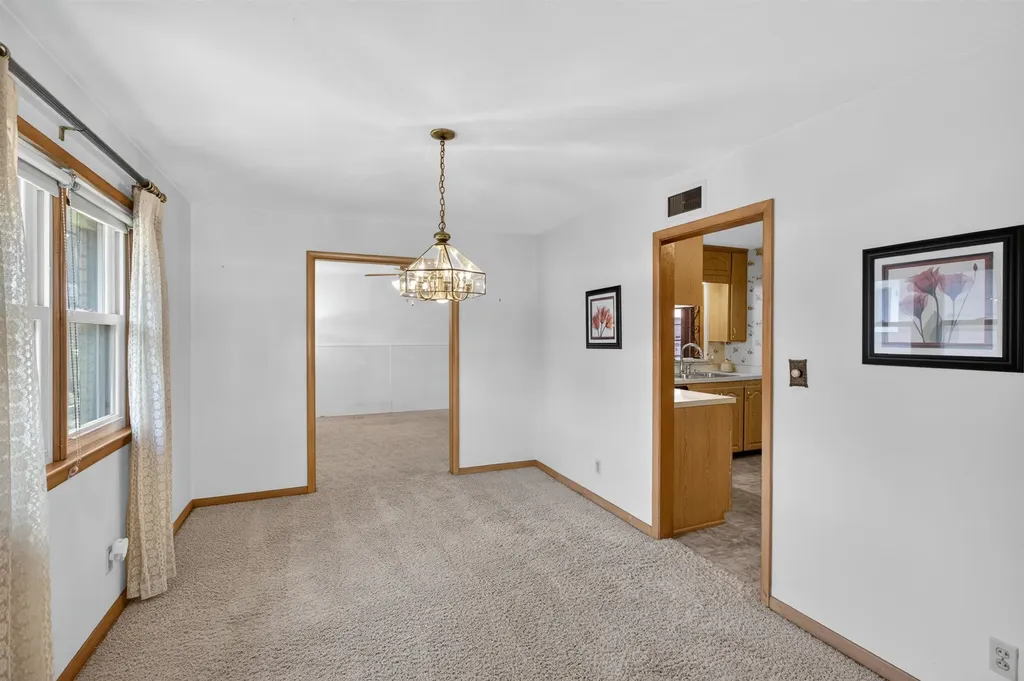 744 S Fabrique Drive Wichita KS 67218