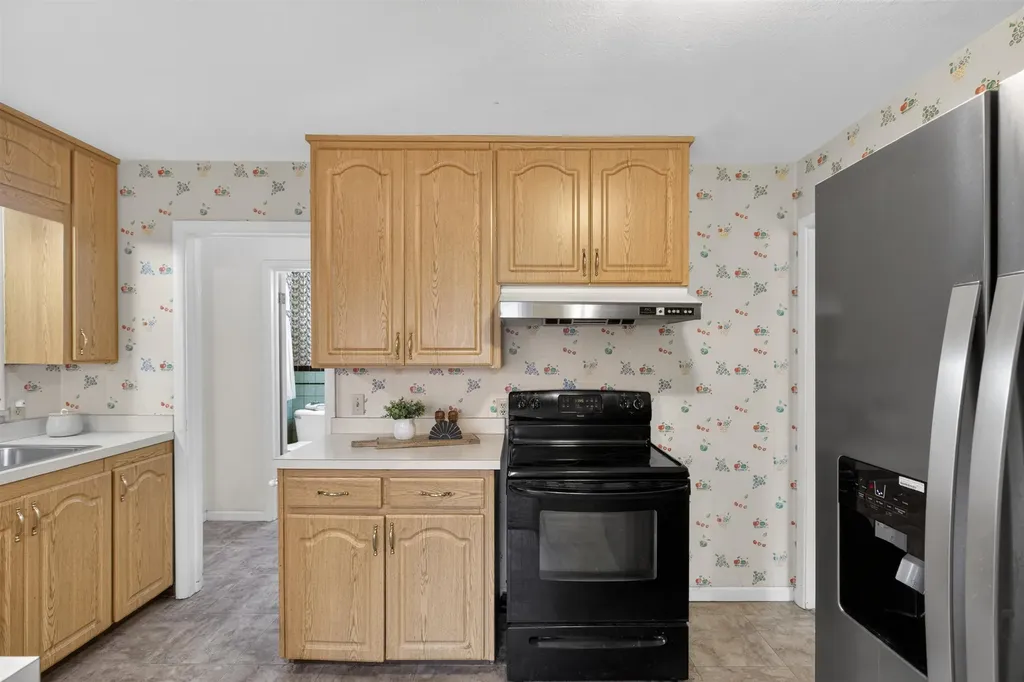 744 S Fabrique Drive Wichita KS 67218