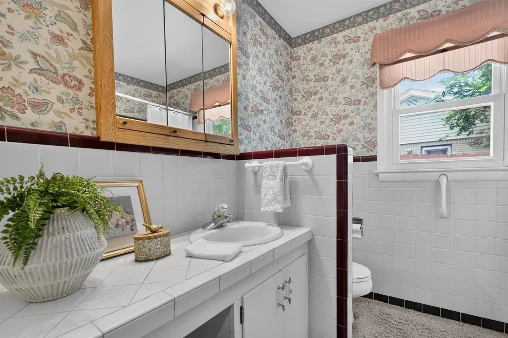 744 S Fabrique Drive Wichita KS 67218