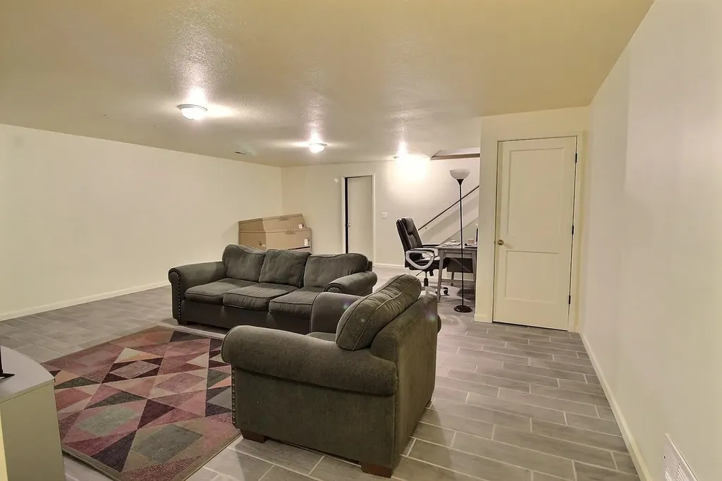 3611 N Athenian Wichita KS 67204
