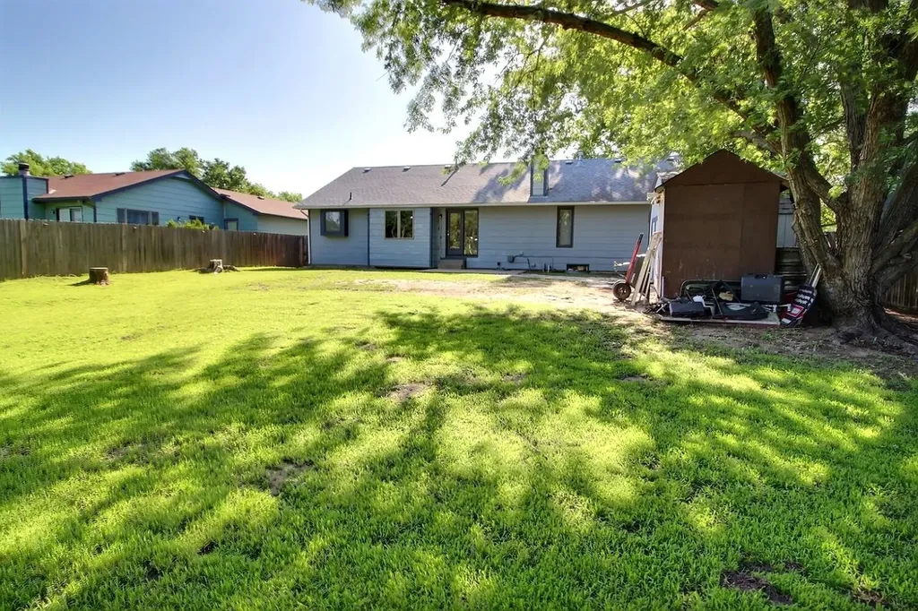 3611 N Athenian Wichita KS 67204