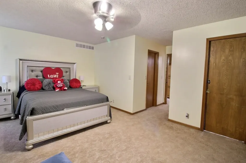 3611 N Athenian Wichita KS 67204