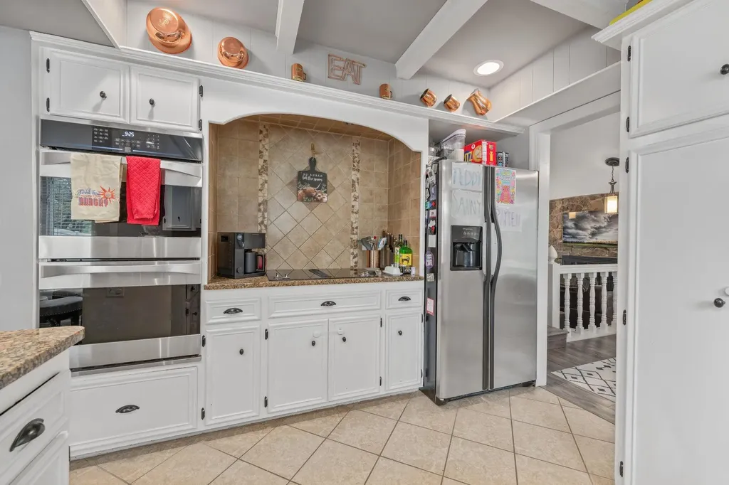 14710 E Willowbend Circle Wichita KS 67230