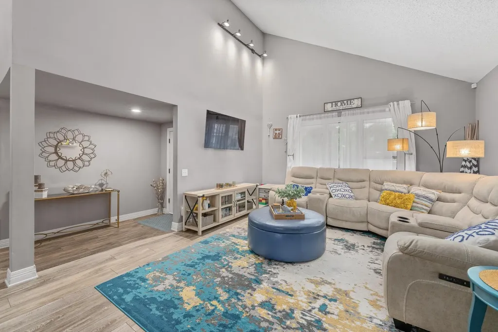 14710 E Willowbend Circle Wichita KS 67230