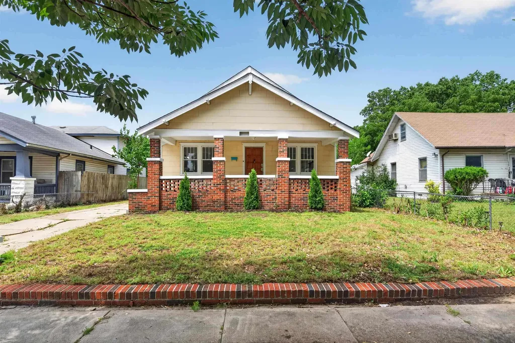 1957 S Market Wichita KS 67211