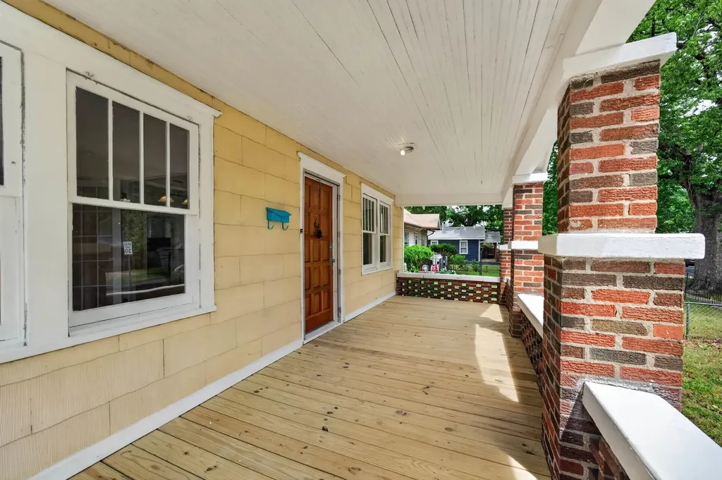 1957 S Market Wichita KS 67211