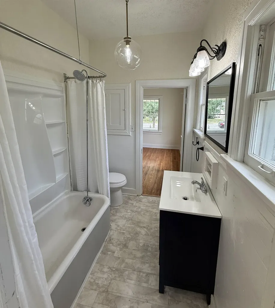 1957 S Market Wichita KS 67211