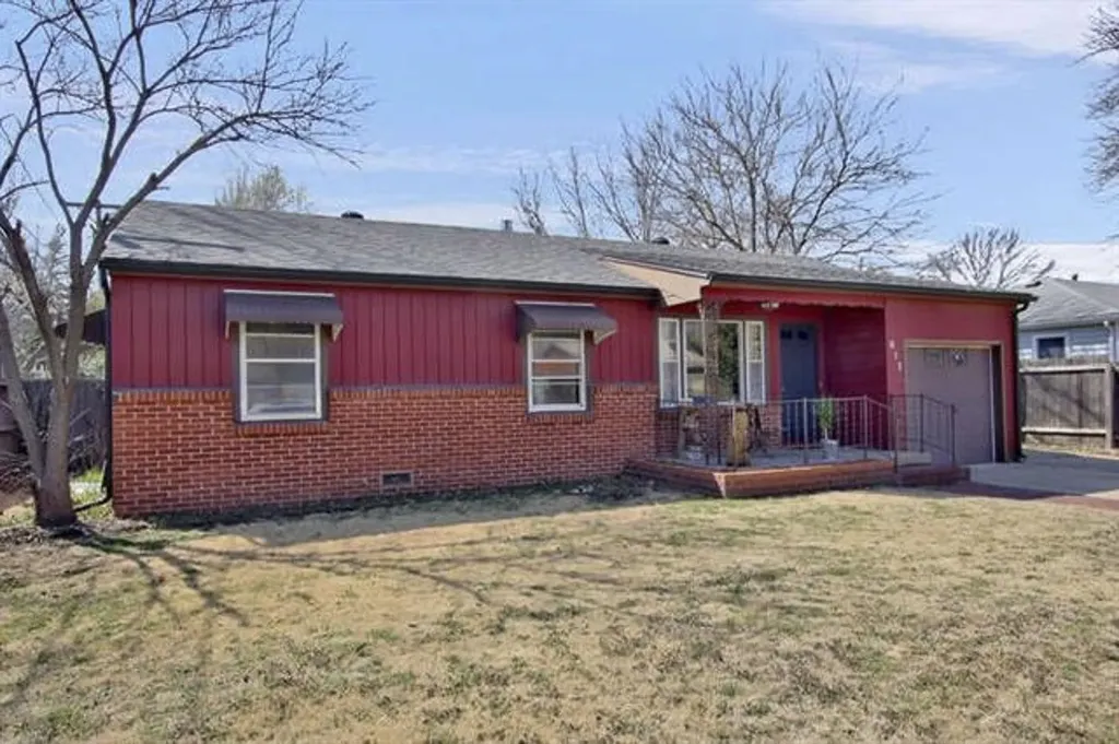 617 W 4th Haysville KS 67060