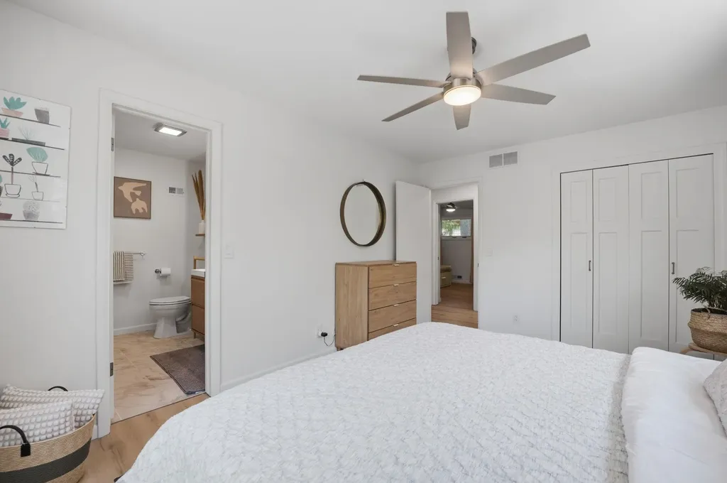 145 S Pinecrest Avenue Wichita KS 67218