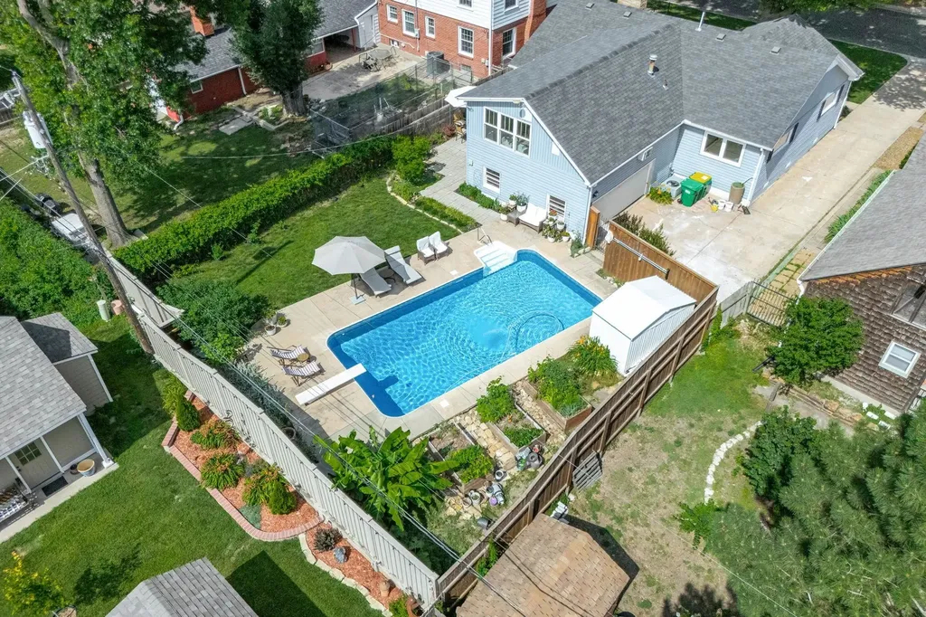 145 S Pinecrest Avenue Wichita KS 67218