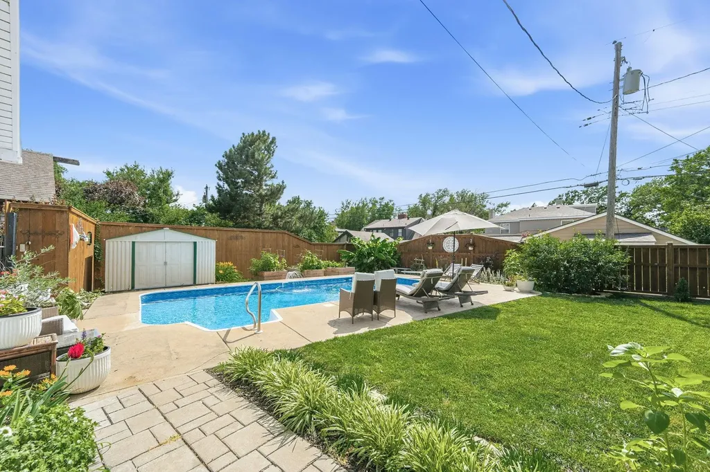 145 S Pinecrest Avenue Wichita KS 67218
