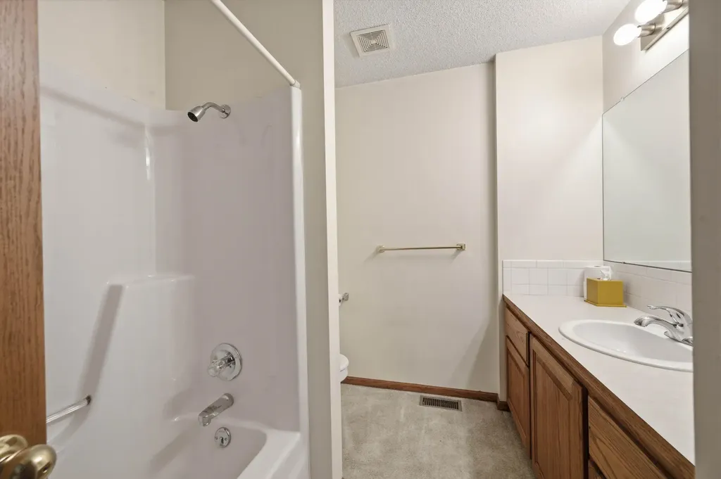 443 N Ven John Andale KS 67001