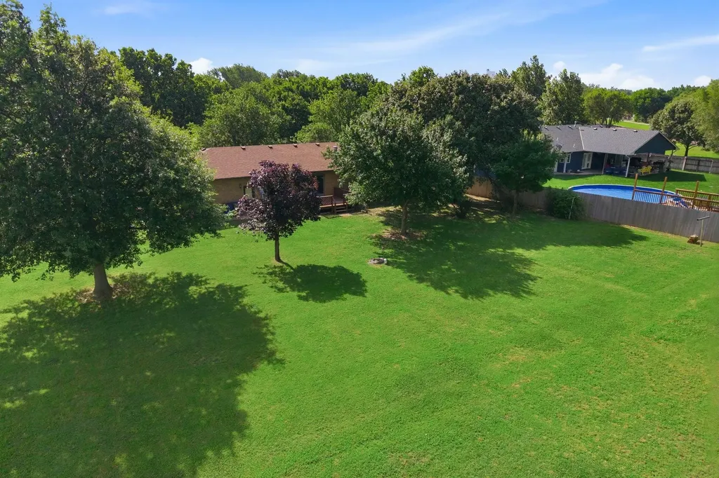 443 N Ven John Andale KS 67001