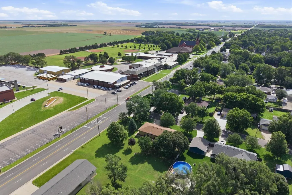 443 N Ven John Andale KS 67001