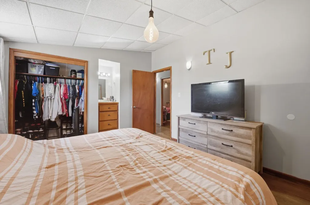 101 E Springdale Street Derby KS 67037-1238