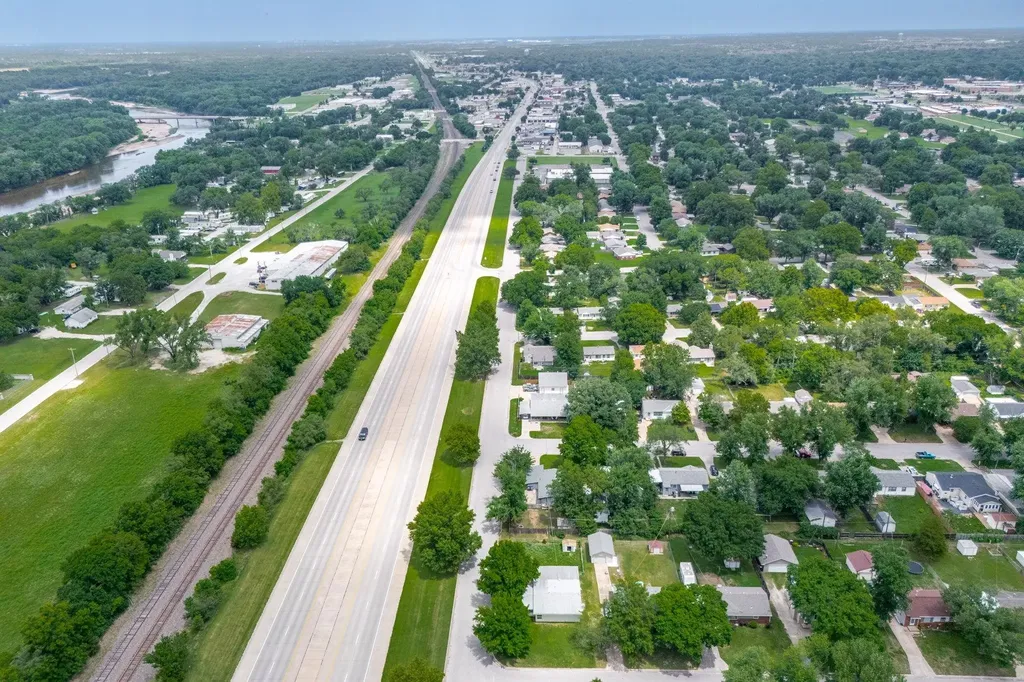 101 E Springdale Street Derby KS 67037-1238