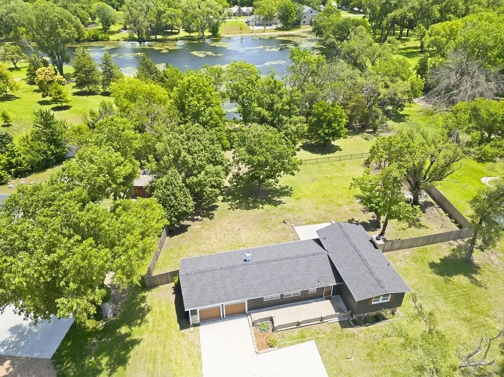 1520 S Andover Road Andover KS 67002