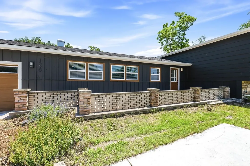 1520 S Andover Road Andover KS 67002