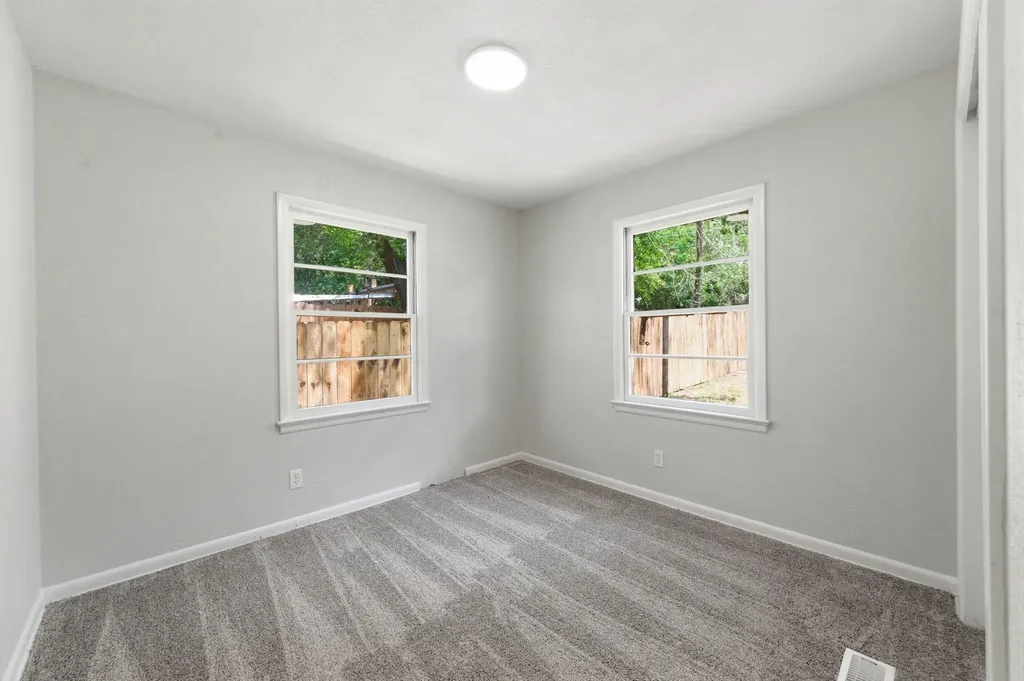 636 S Rutan Avenue Wichita KS 67218
