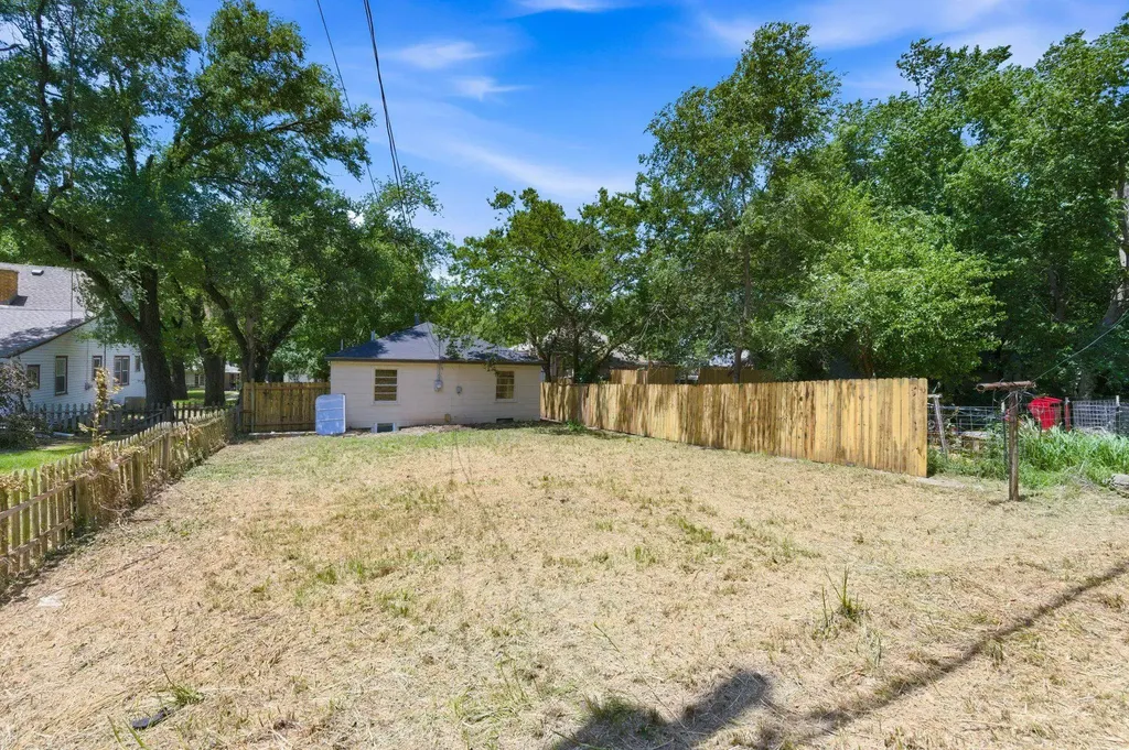 636 S Rutan Avenue Wichita KS 67218