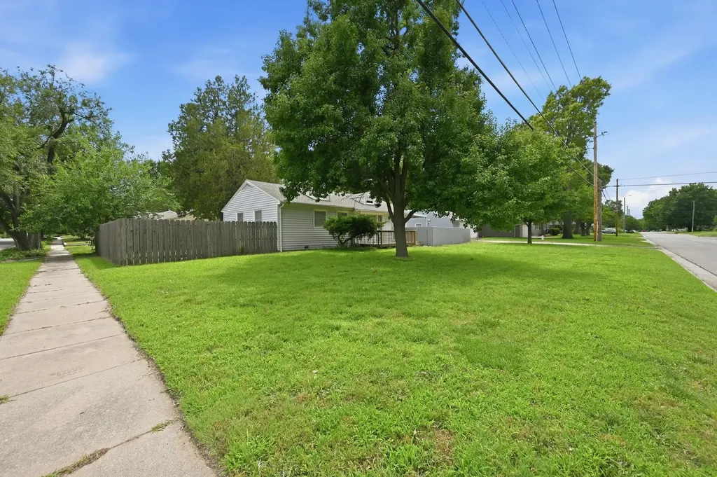 3531 W 17th Street N Wichita KS 67203
