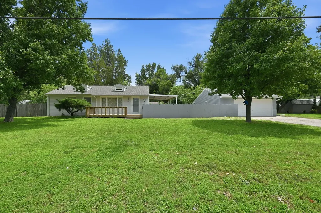3531 W 17th Street N Wichita KS 67203