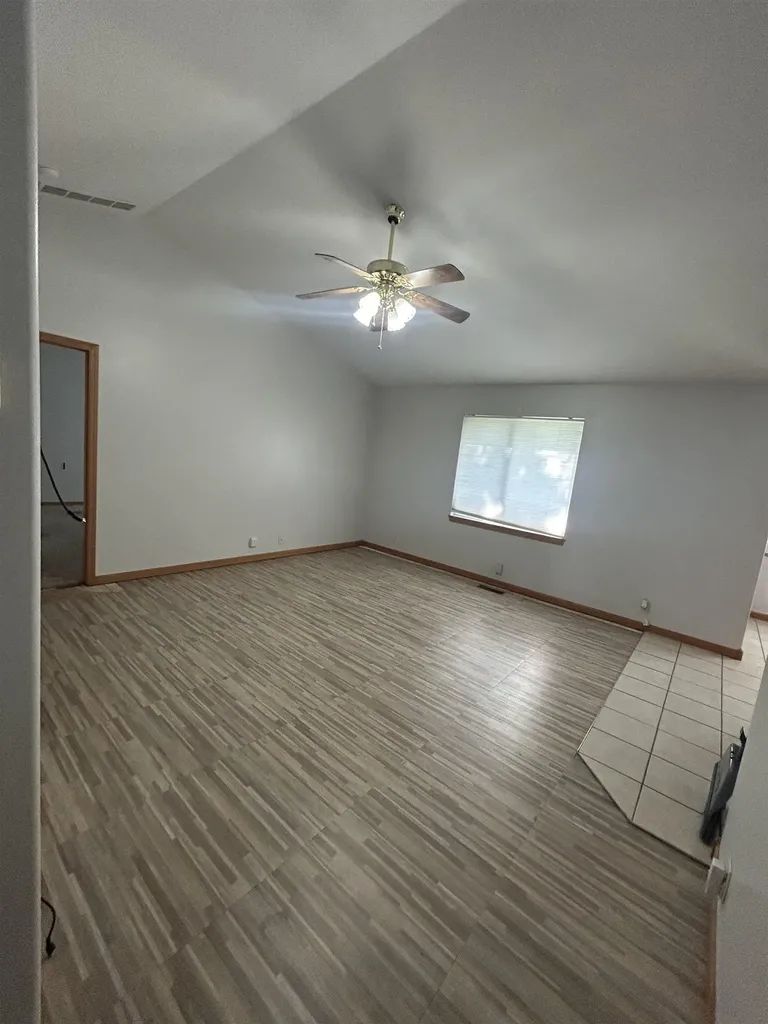 3306 Amanda Street Hutchinson KS 67502