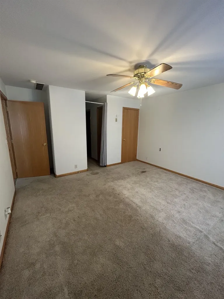3306 Amanda Street Hutchinson KS 67502