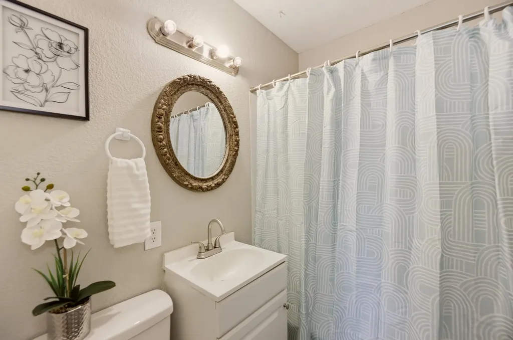 2034 W Rita Avenue Wichita KS 67213-3159