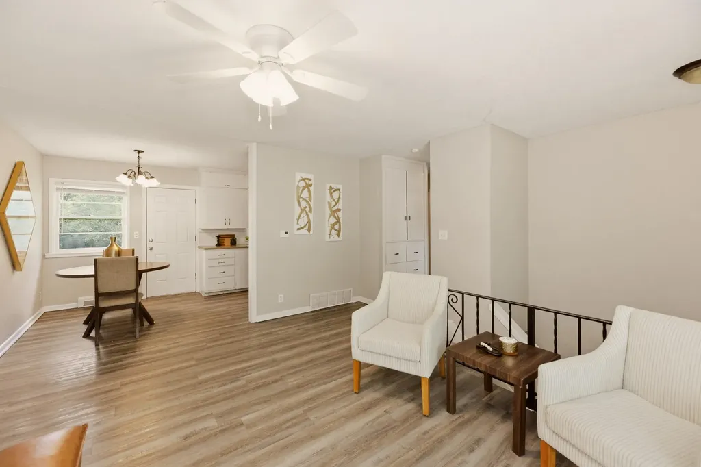 2034 W Rita Avenue Wichita KS 67213-3159