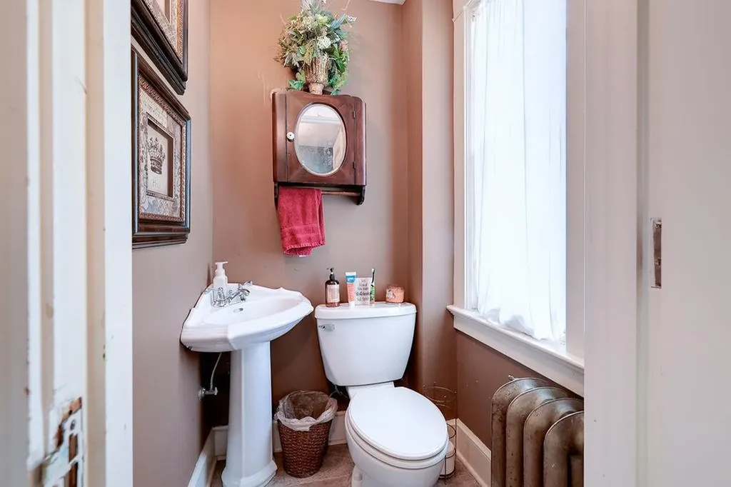 404 E 11th Winfield KS 67156