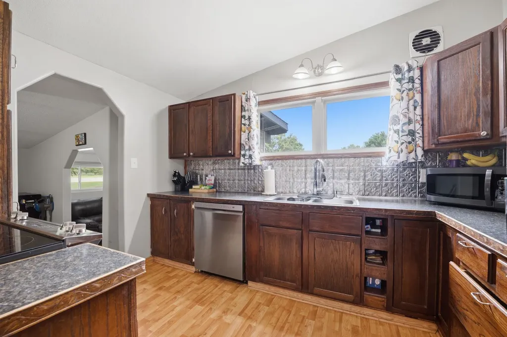 101 E Springdale Street Derby KS 67037-1238
