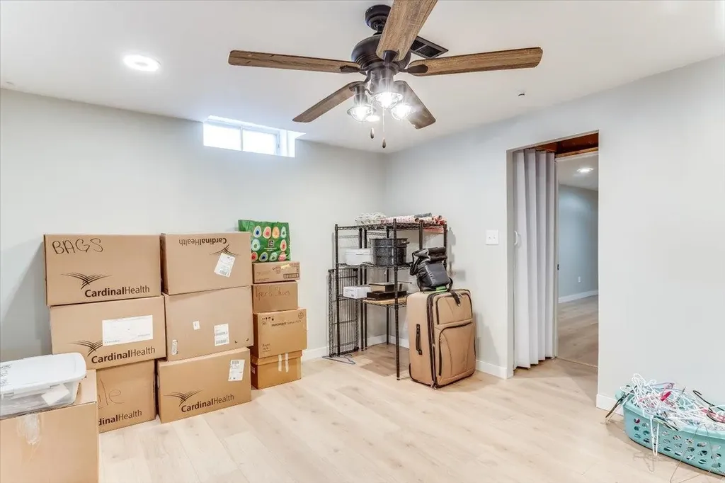 605 E Main Street Haven KS 67543