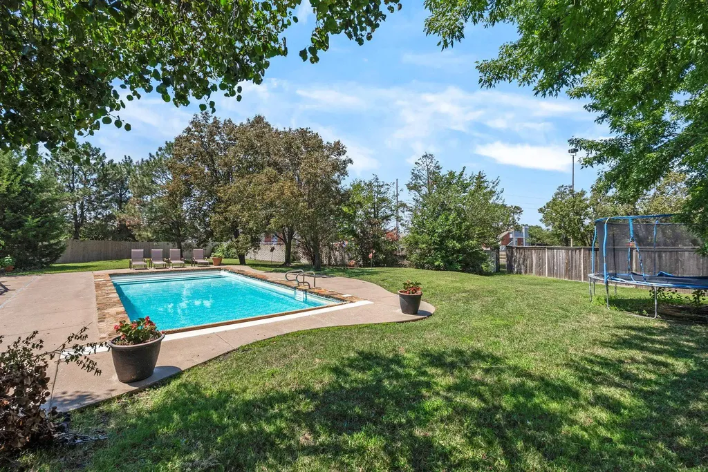 8024 E Greenbriar Court Wichita KS 67226