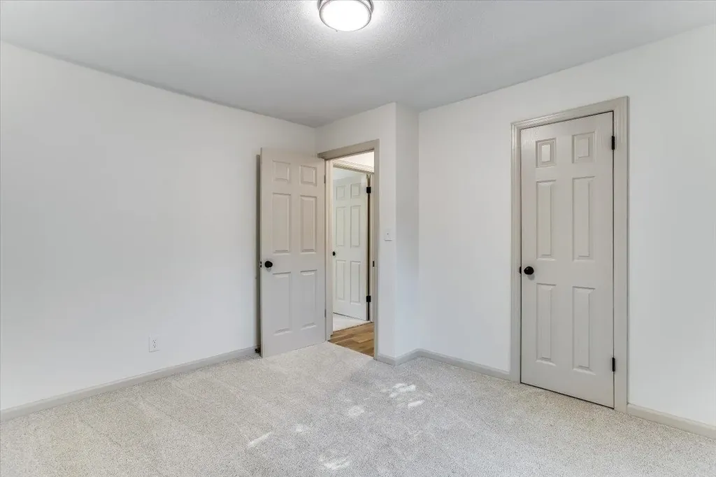 2022 N Woodland Wichita KS 67203