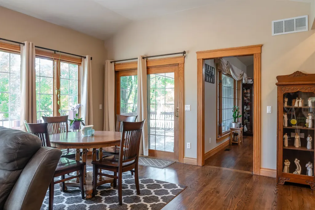 9 E Flanigan Drive Augusta KS 67010