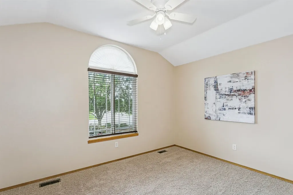 814 S Zelta Wichita KS 67207