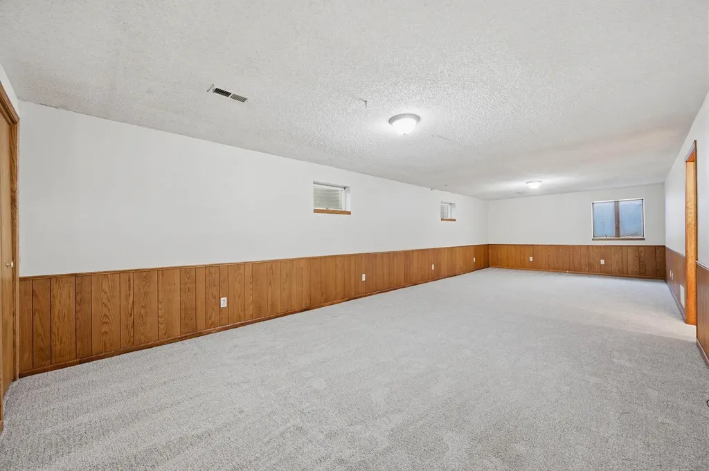 9A E Woodland Drive Augusta KS 67010