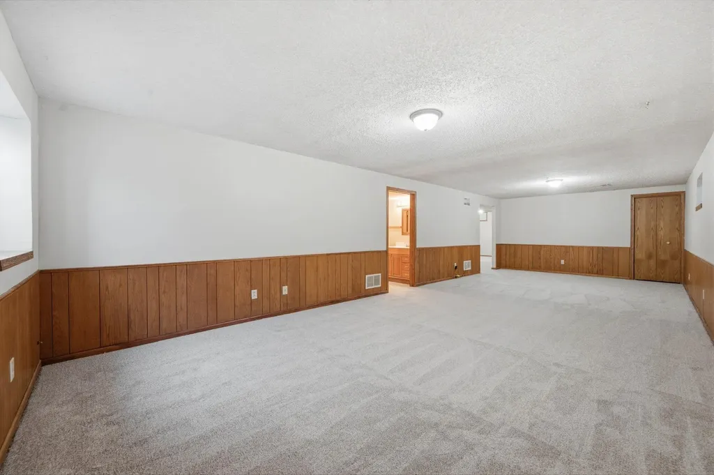 9A E Woodland Drive Augusta KS 67010