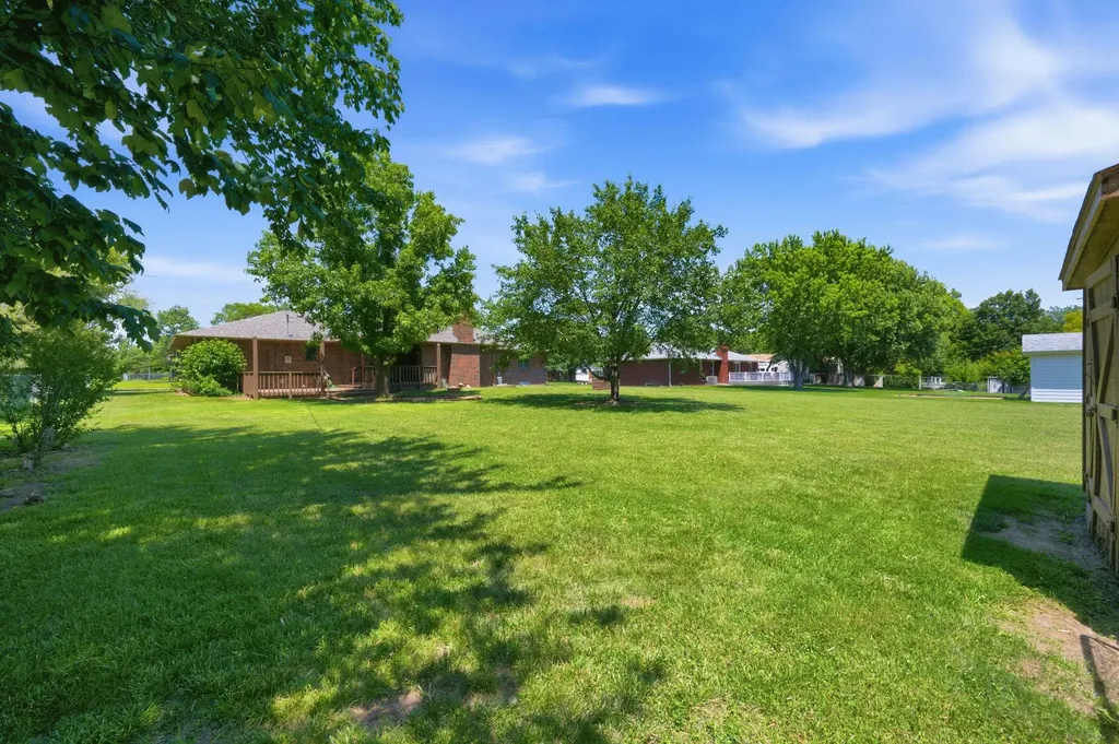 9A E Woodland Drive Augusta KS 67010