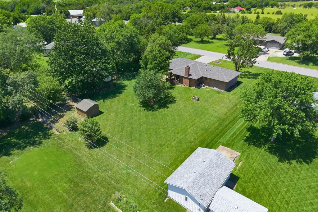 9A E Woodland Drive Augusta KS 67010